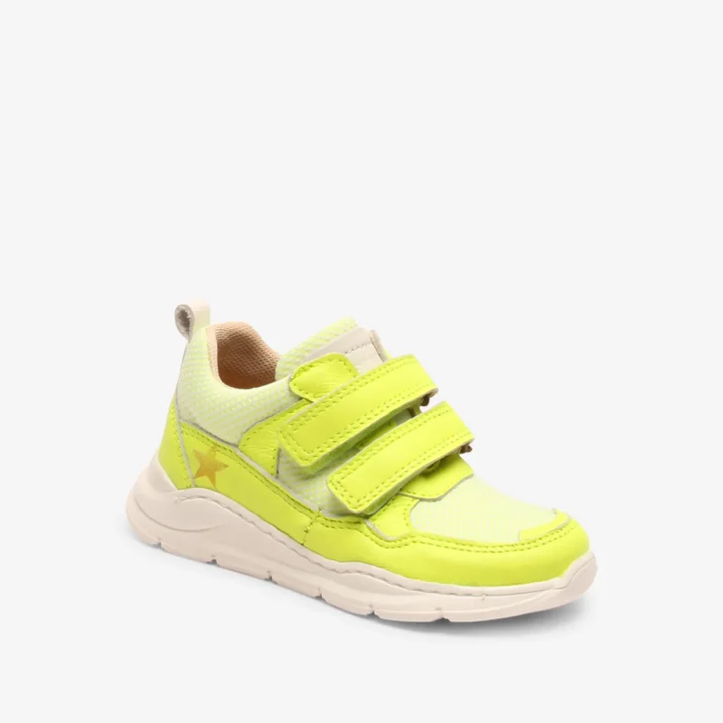 bisgaard neon yellow pan v shoes