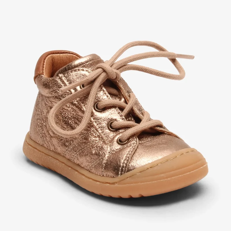 bisgaard thor l gold metallic sneakers